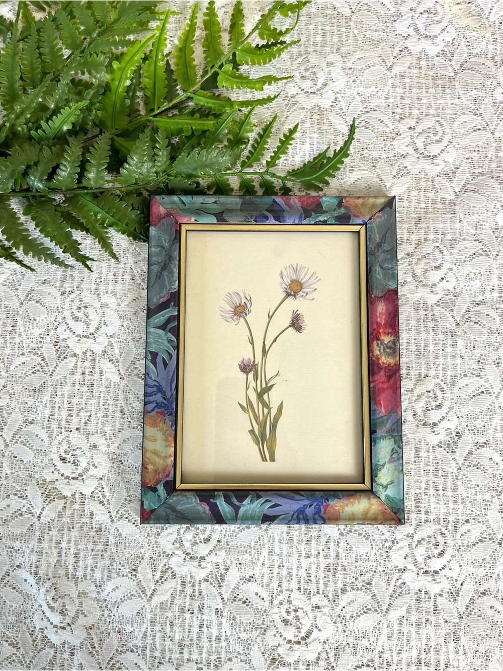 Floral Framed Purple Flower Decor 5x7
